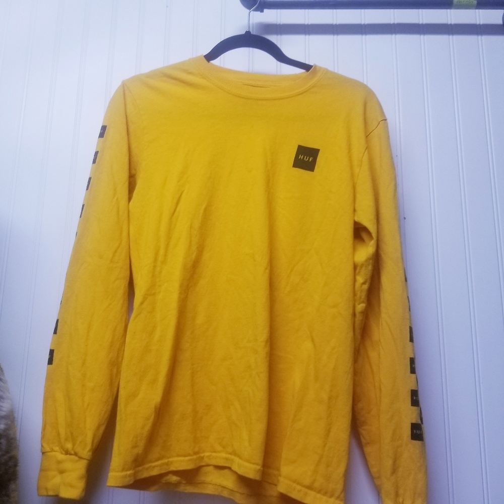 Huf yellow long sleeve Size Small
